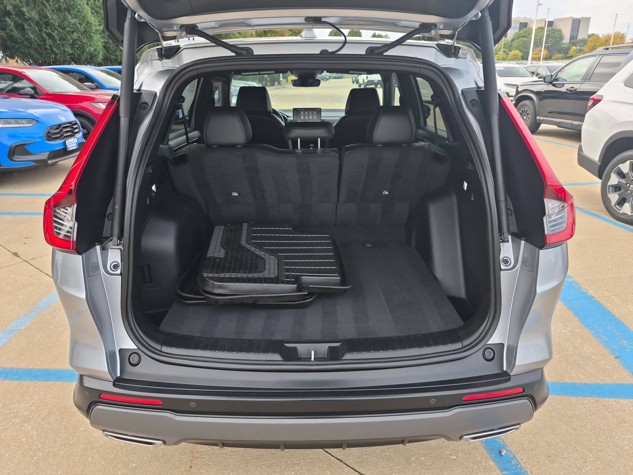 2024 Honda CR-V Sport Touring - Photo 28