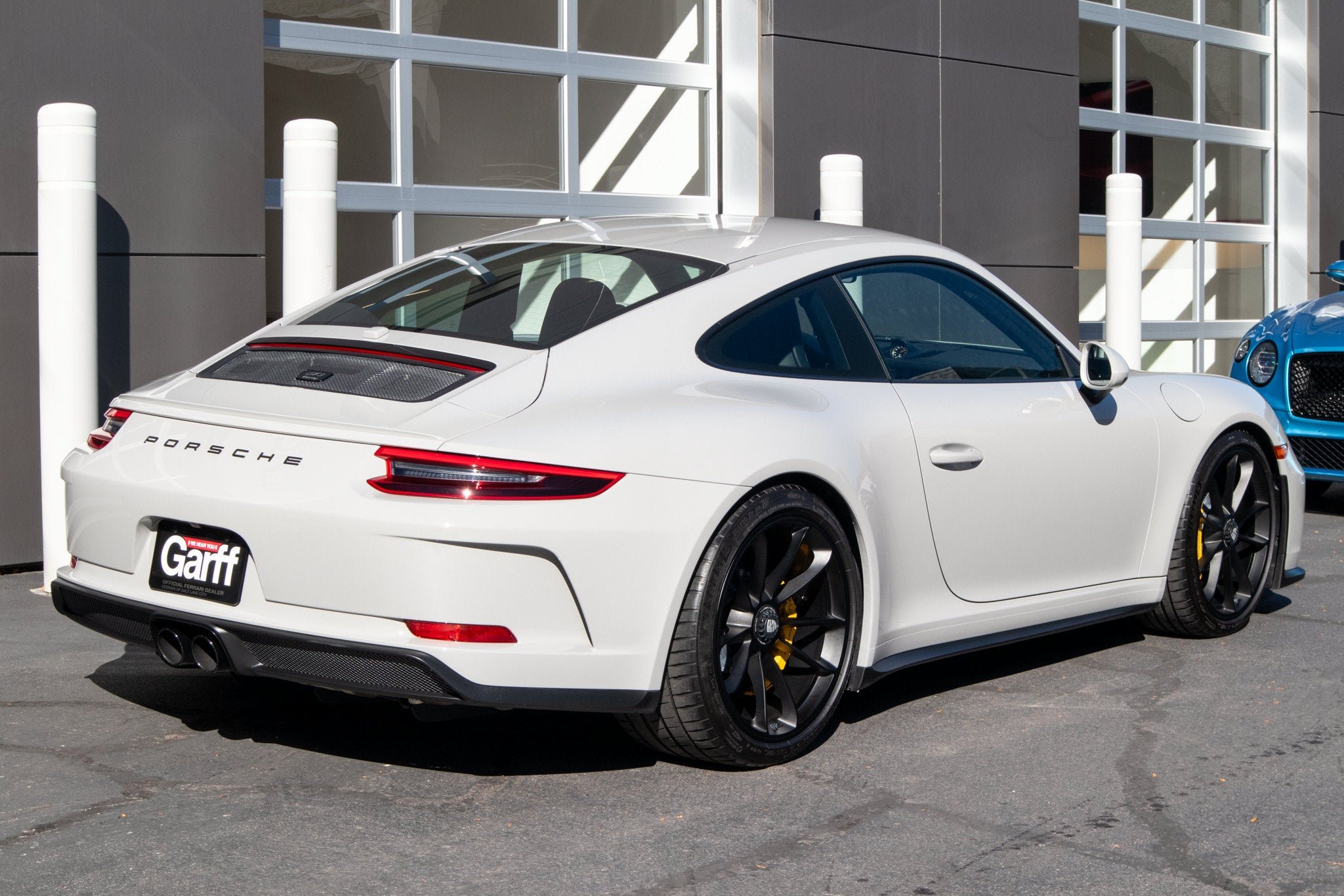 Used 2019 Chalk Porsche  image 6