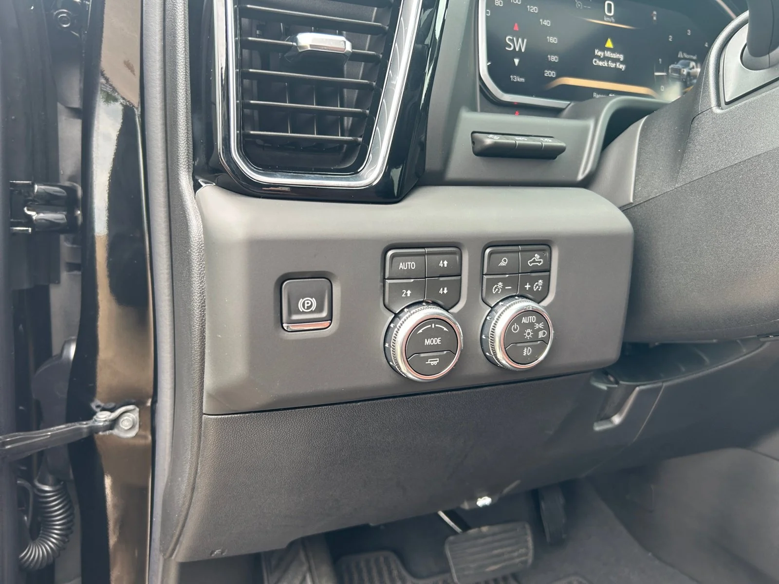 New 2026 Onyx Black GMC Denali Ultimate image 15
