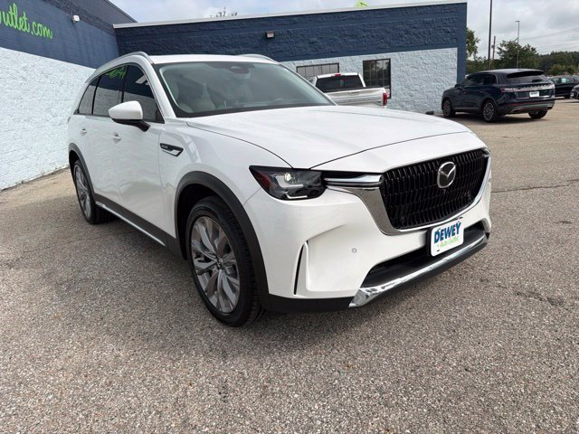 Used 2025 Rhodium White Premium Mazda Premium Plus Package image 7