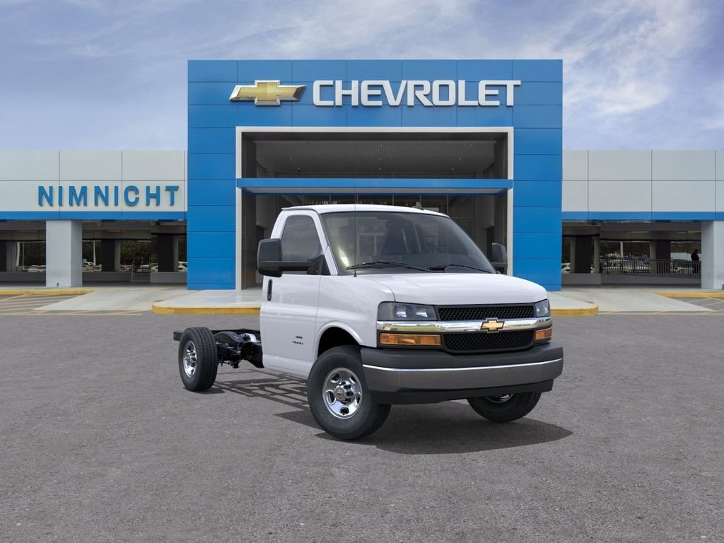 2025 Chevrolet Express 3500 139" WB's photo