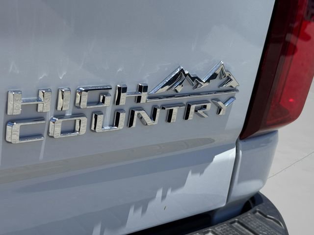 2025 Chevrolet Silverado 3500 HD High Country - Photo 18