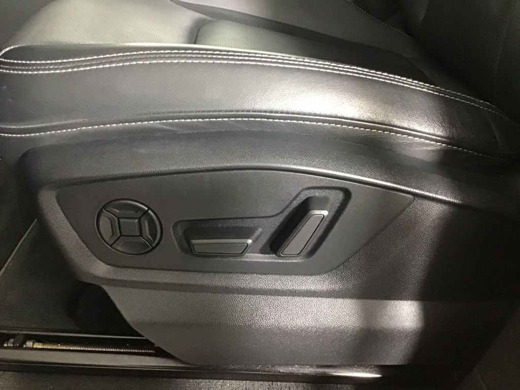Used 2022  Audi 55 Prestige image 30