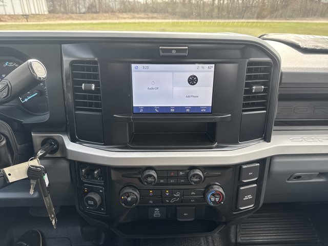 New 2026 Oxford White Ford F-350® XL image 11