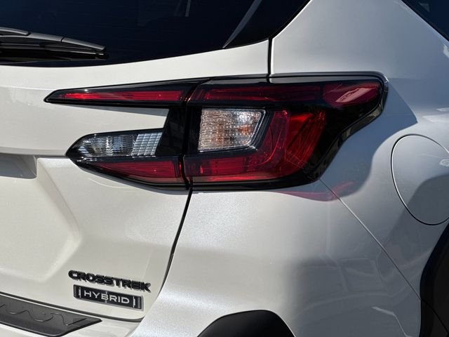 New 2026 CRYSTAL WHITE PEARL Subaru Limited Hybrid image 36