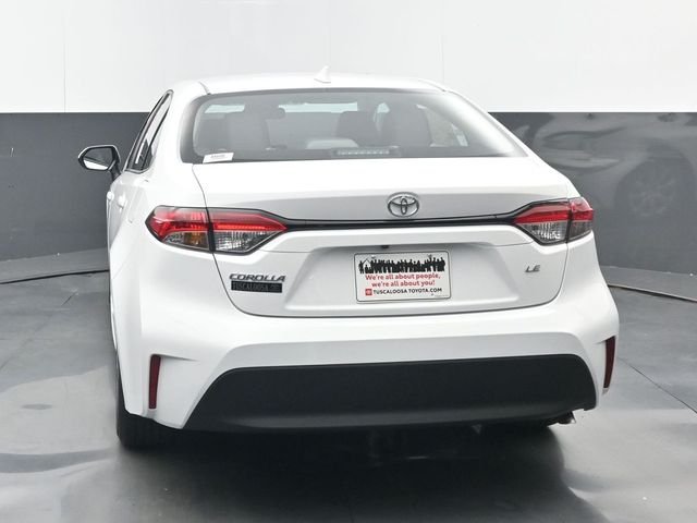 New 2026 Ice Cap Toyota LE image 17