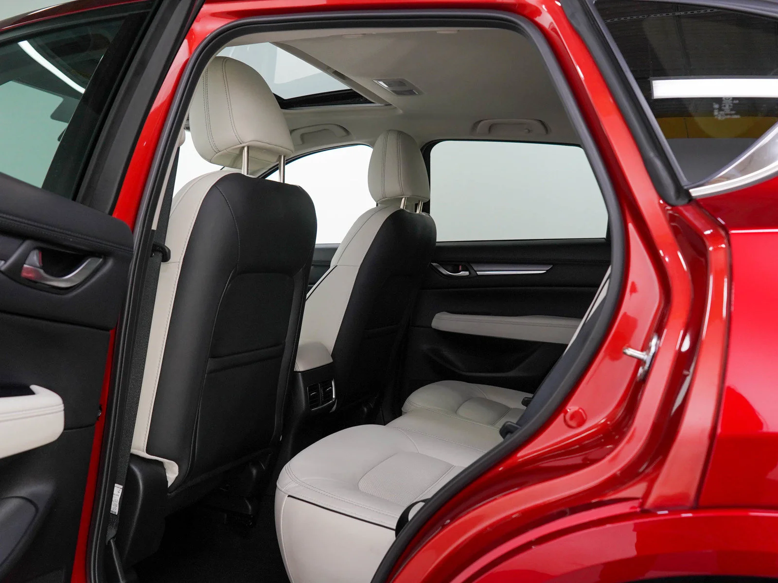 Used 2024 Soul Red Crystal Metallic Mazda 2.5 S Premium Plus Package image 19