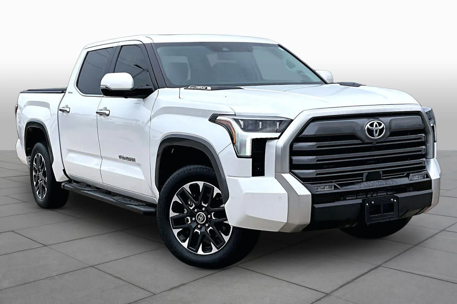 Used 2024 Wind Chill Pearl Toyota Limited Hybrid image 3