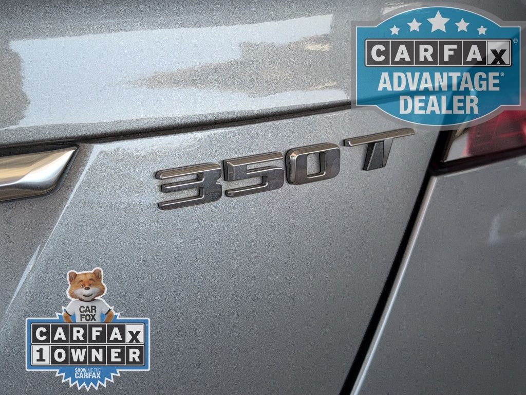 Used 2024 Silver Cadillac Luxury image 9