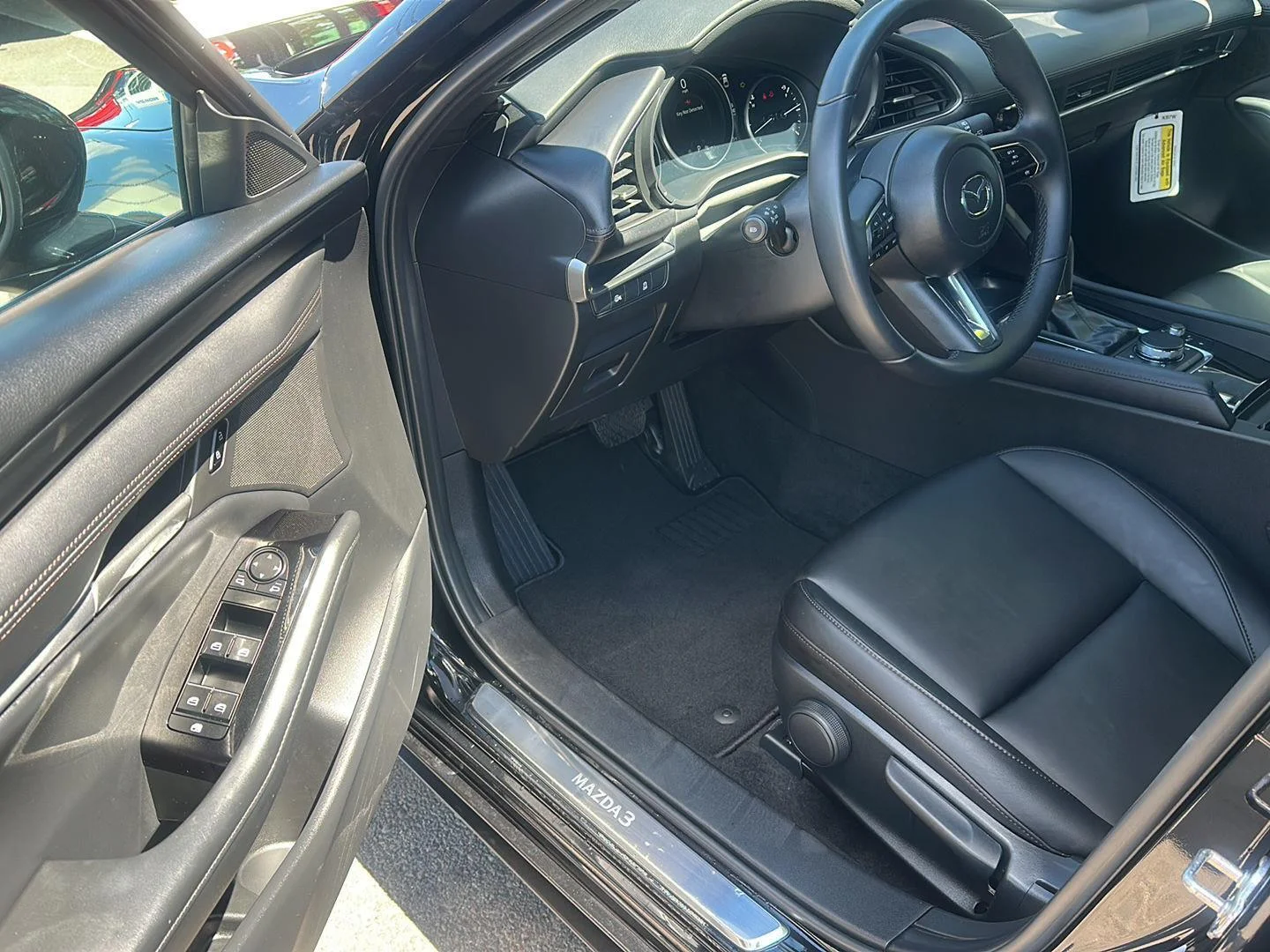 2025 Mazda Mazda3 Select Sport - Photo 10