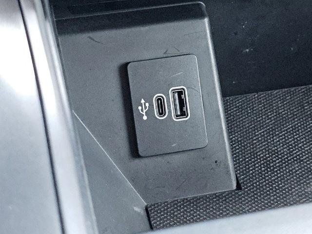 Used 2025 Carbonized Gray Metallic Ford  image 15