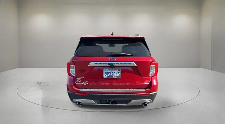Used 2021 Red Ford Limited image 3