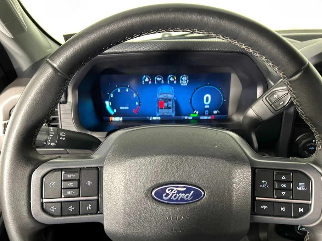 Used 2024 Blue Ford XLT image 14