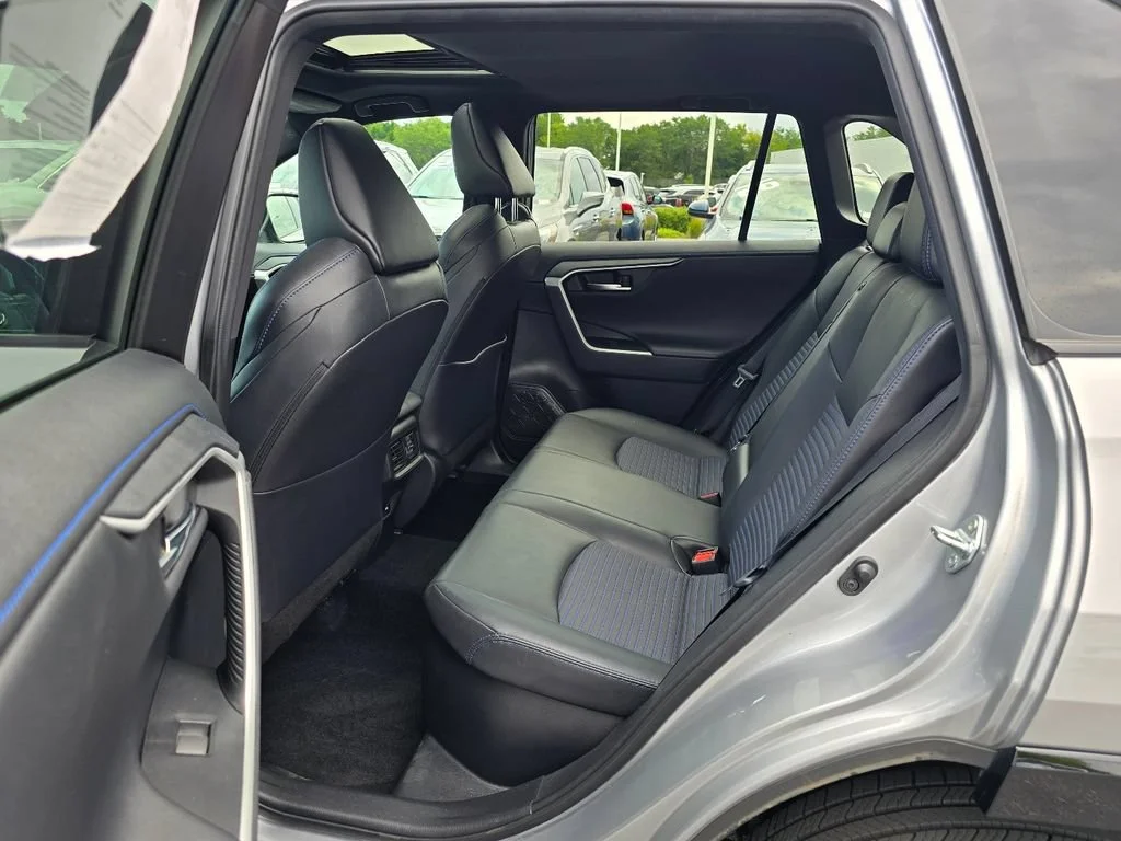 2021 Toyota RAV4 XSE - Photo 26