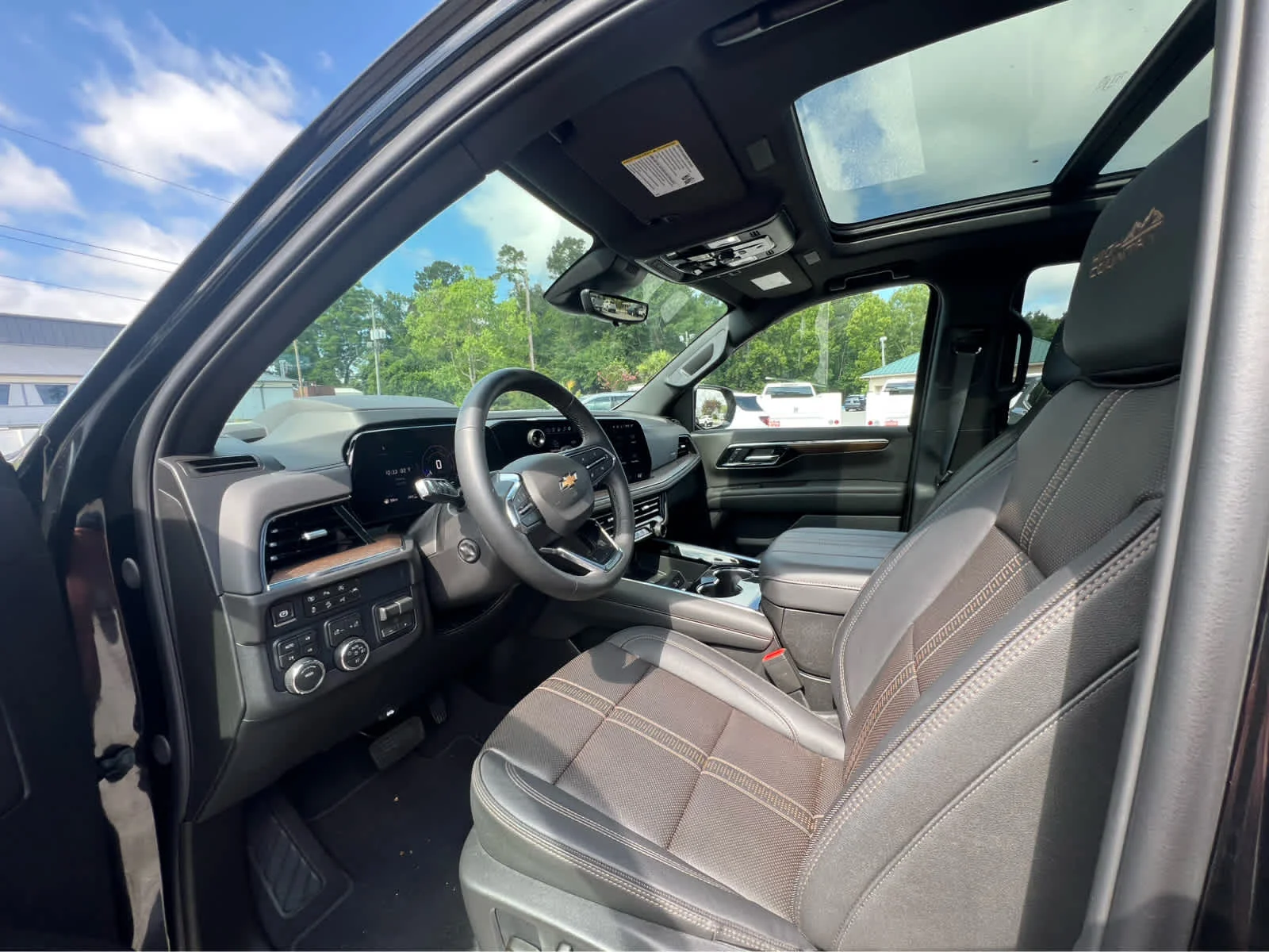 2026 Chevrolet Tahoe High Country - Photo 8