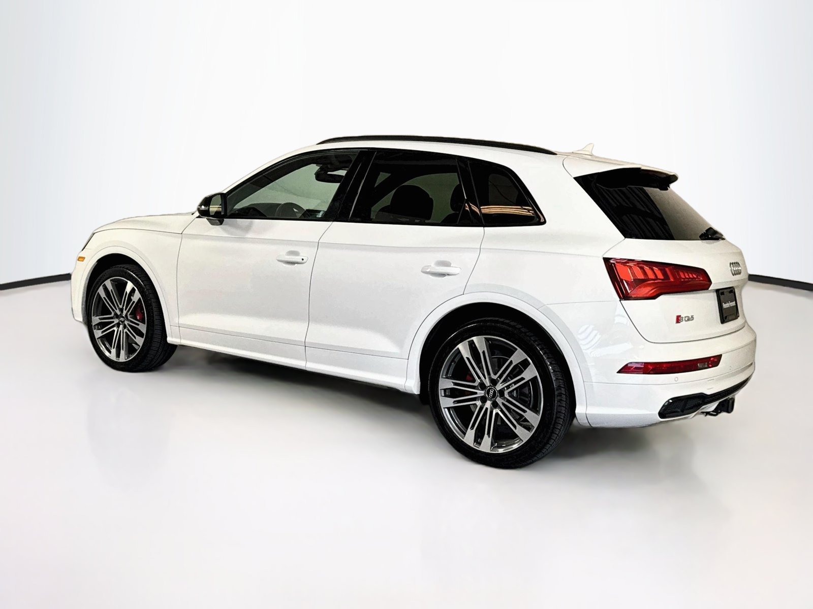Used 2019 Ibis White Audi Premium Plus image 3