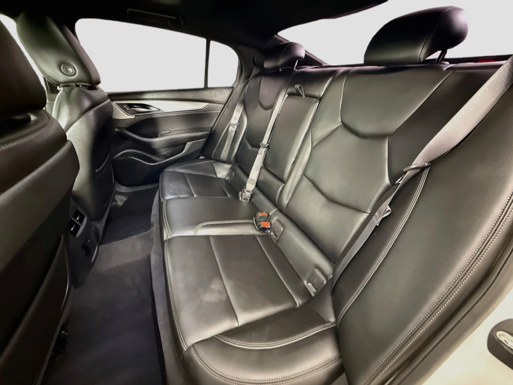 Used 2023 Summit White Cadillac Luxury image 27