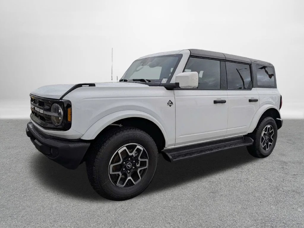 New 2026 Oxford White Ford Outer Banks® image 7