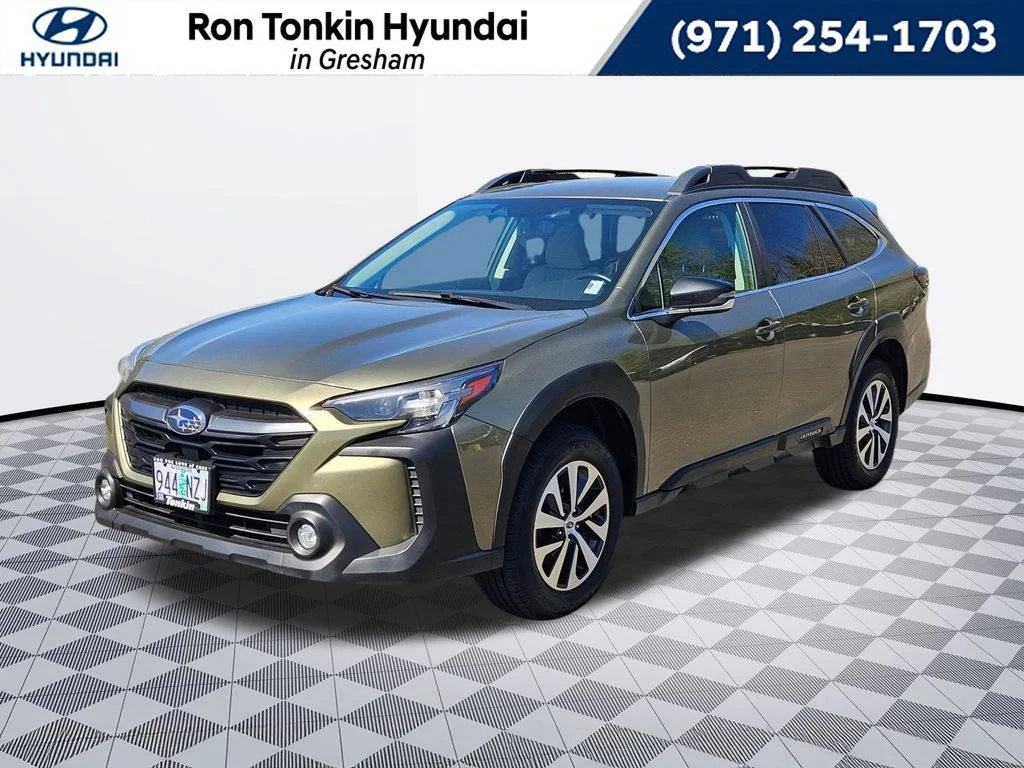 2023 Subaru Outback Premium's photo