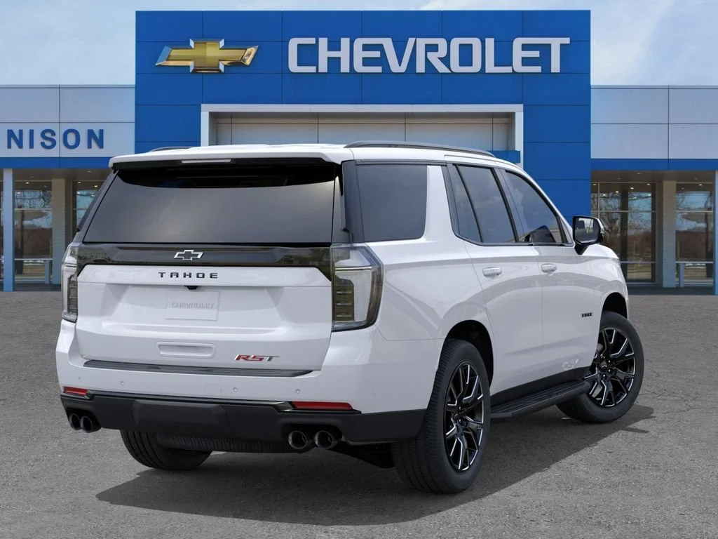 New 2026 Summit White Chevrolet RST image 4
