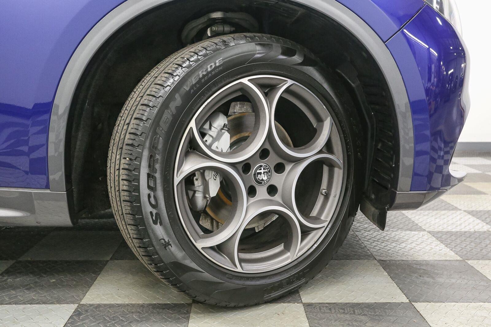 Used 2023 Anodized Blue Metallic Alfa Romeo Ti image 17