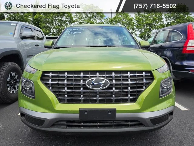 Used 2024 Green Apple Hyundai SEL image 2
