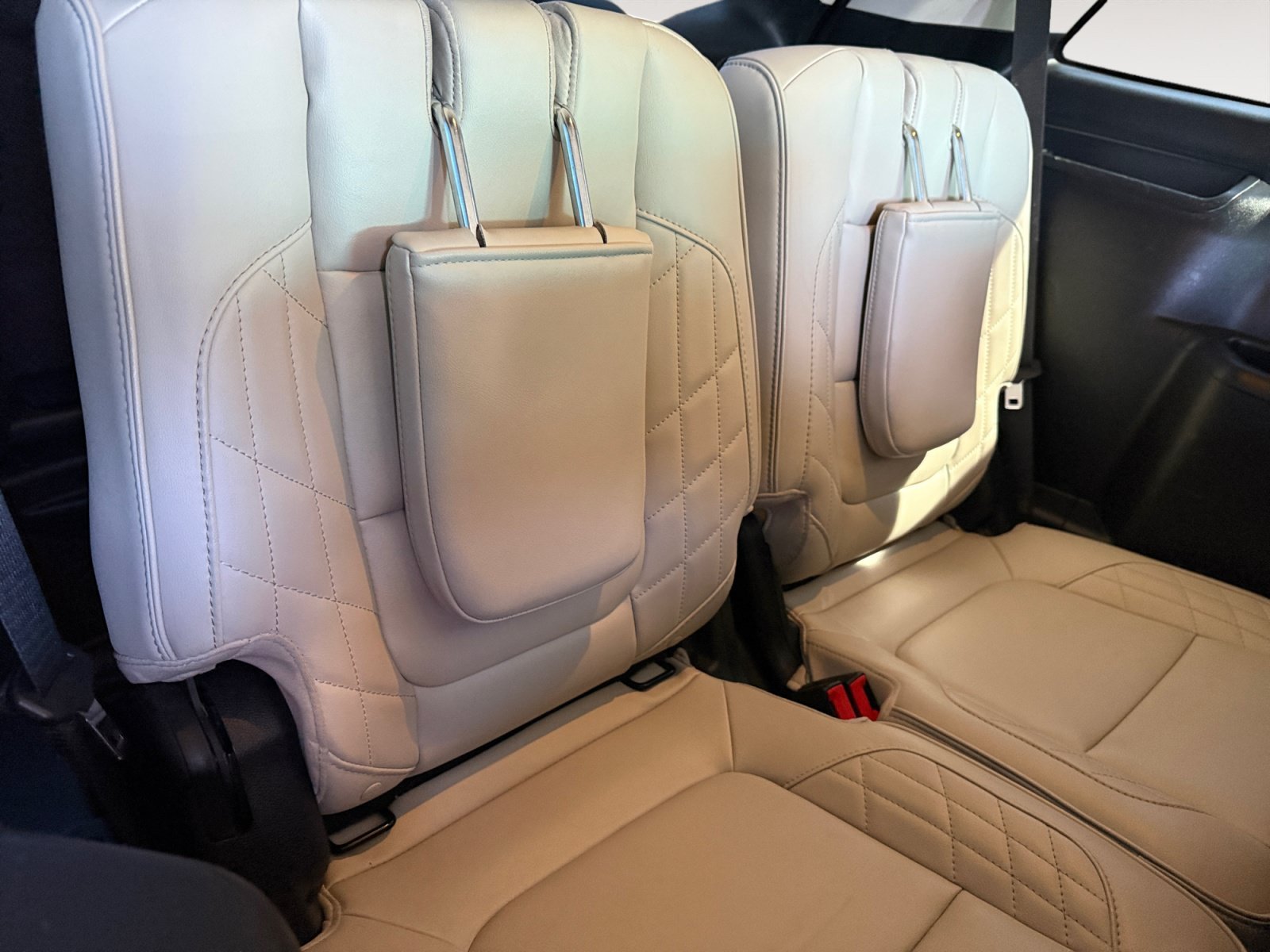Used 2016 Shadow Black Ford Platinum image 18