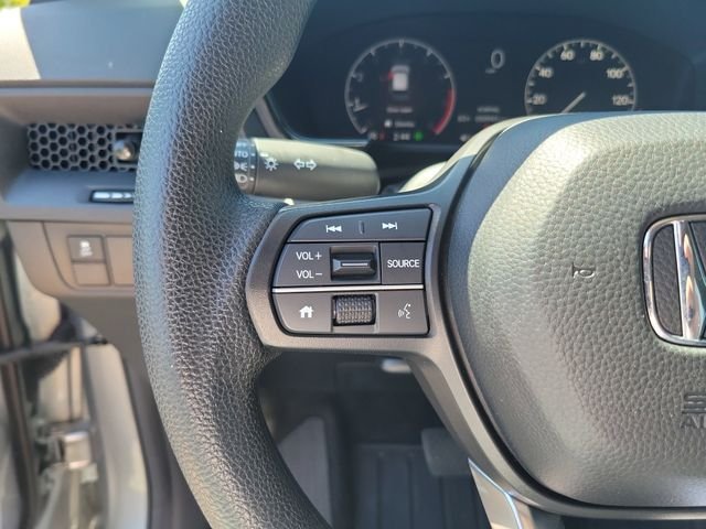 2025 Honda CR-V LX - Photo 16