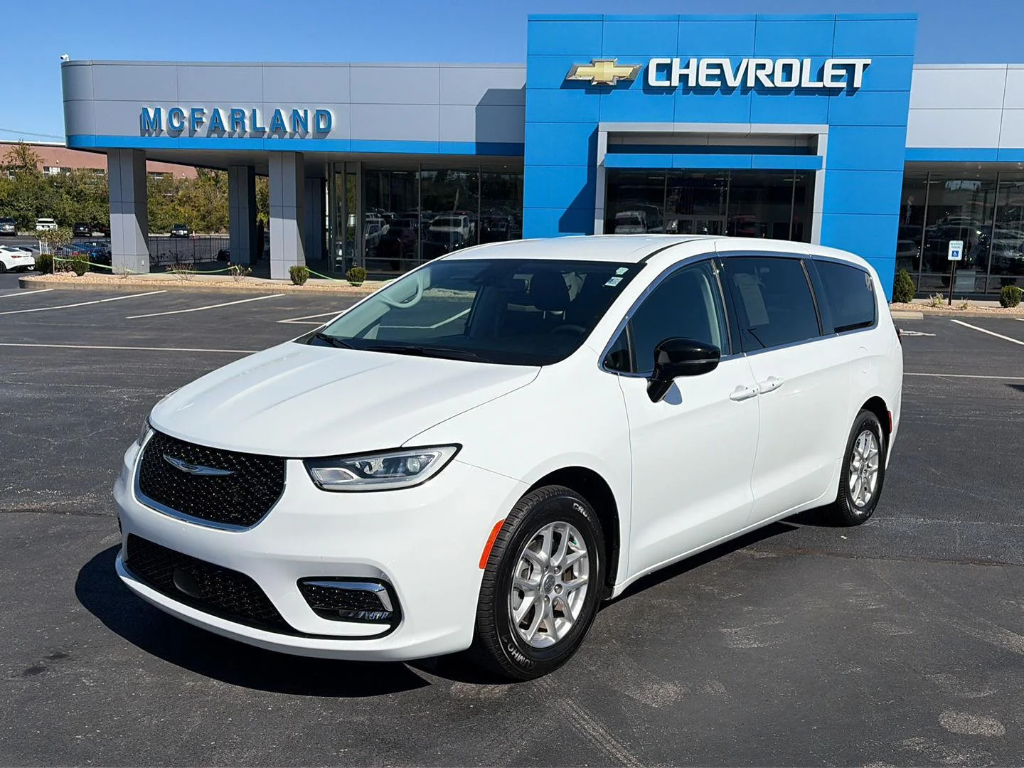2024 Chrysler Pacifica Touring L