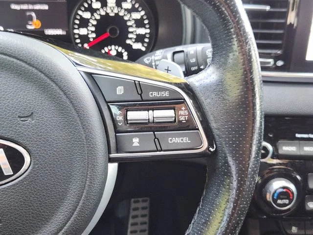 Used 2022 White Kia SX Turbo image 29