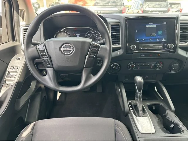 2023 Nissan Frontier SV - Photo 27