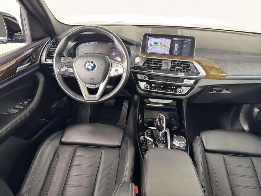 Used 2021 Blue BMW xDrive30i image 5