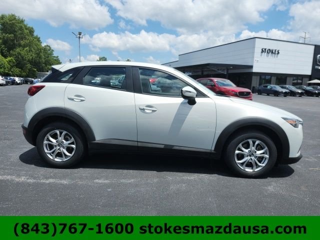 Used 2016 White Mazda Touring image 6