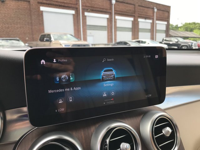 Used 2022 Lunar Blue Metallic Mercedes-Benz GLC 300 image 20