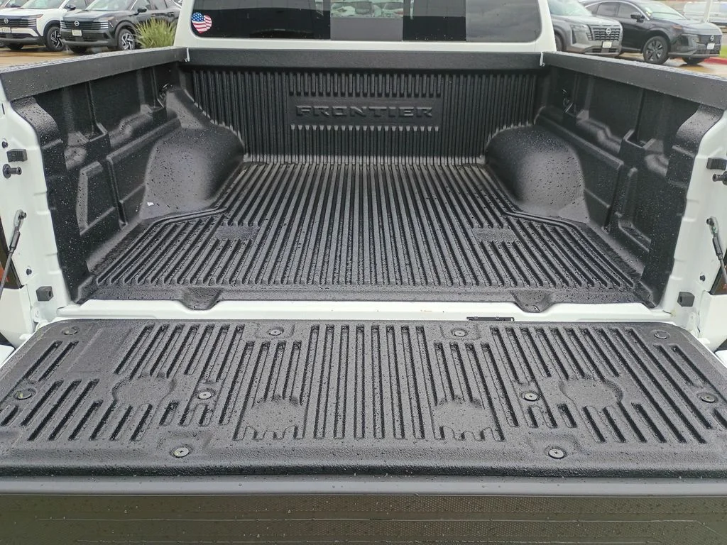 New 2026 Glacier White Nissan Crew Cab PRO-4X® image 23