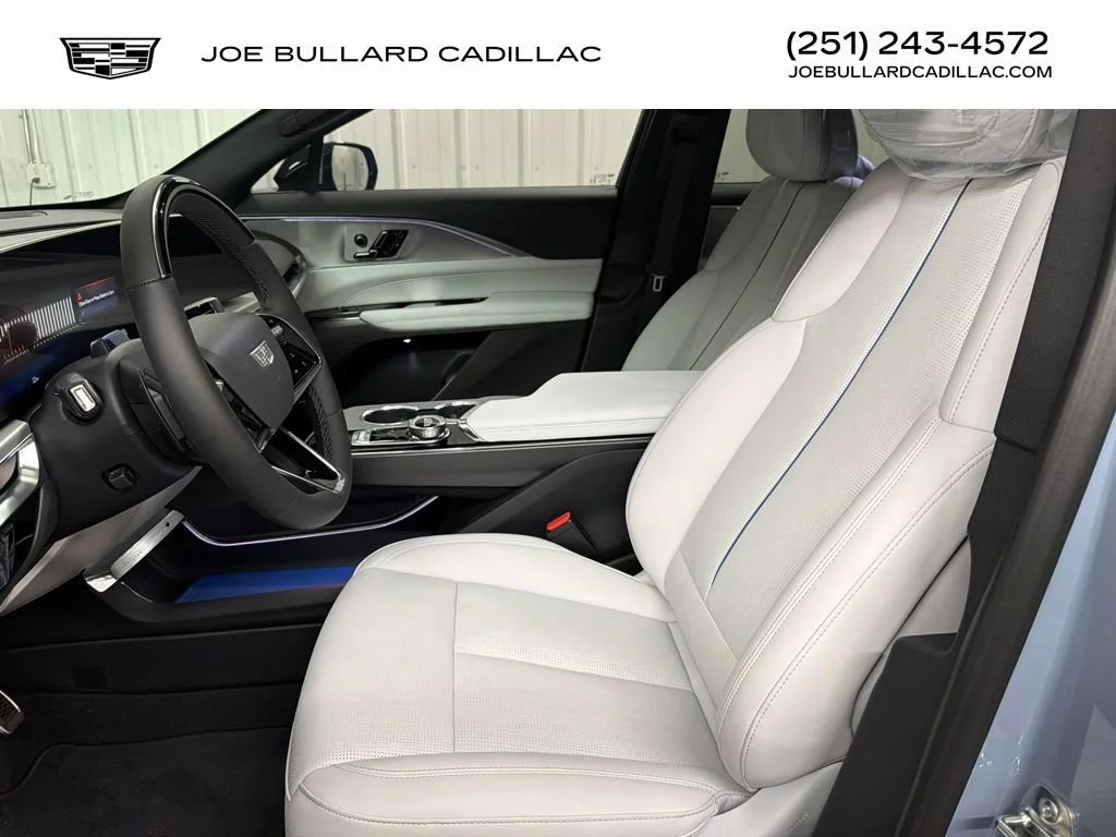 2027 Cadillac LYRIQ Luxury - Photo 11