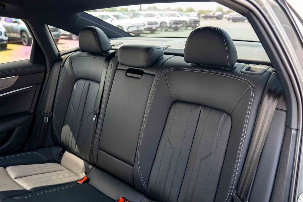 Used 2024  Audi 55 Premium Plus image 22