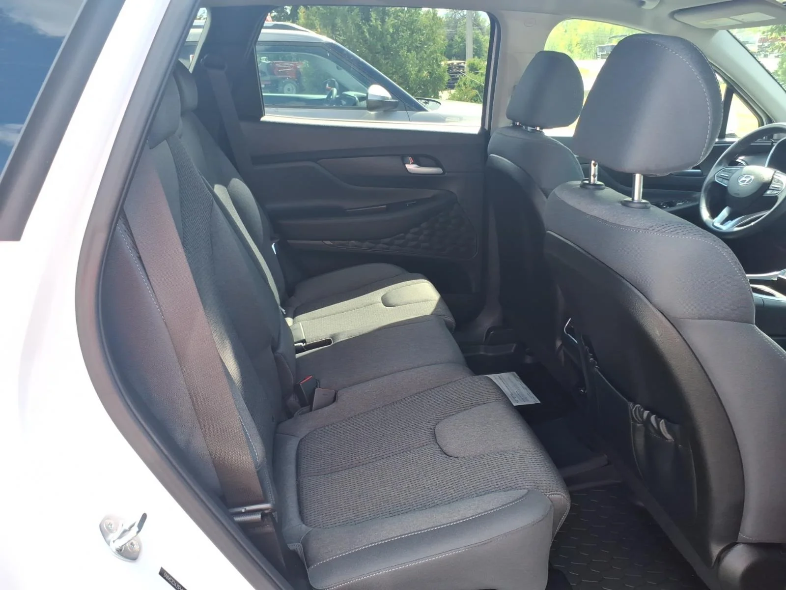 Used 2023 White Pearl Hyundai SEL image 16