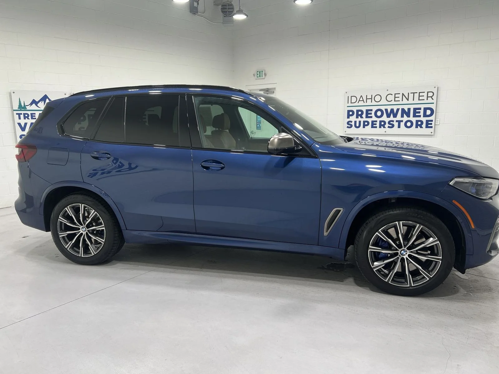 2023 BMW X5 M50i - Photo 9