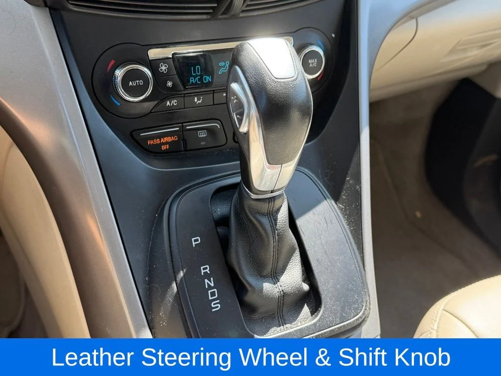 Used 2016 Silver Ford SE image 28