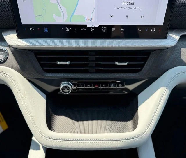 New 2026 Agate Black Metallic Ford Platinum™ image 25