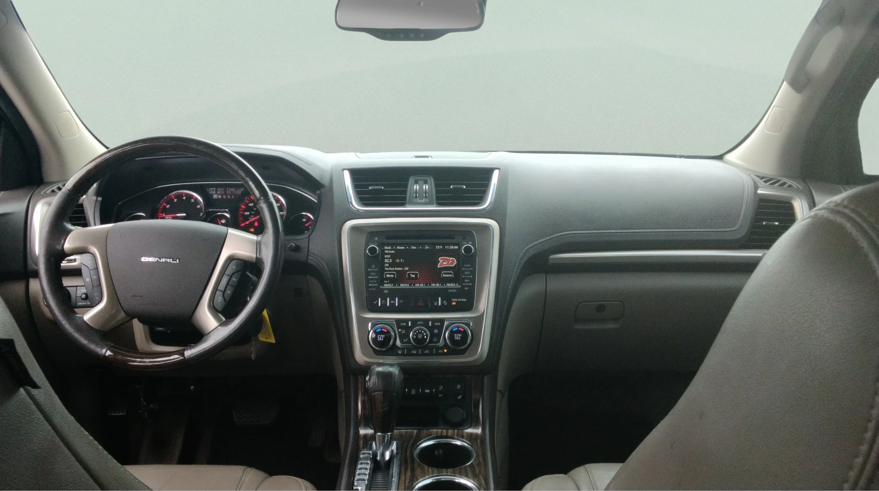 Used 2014 Gray Gmc DENALI image 9