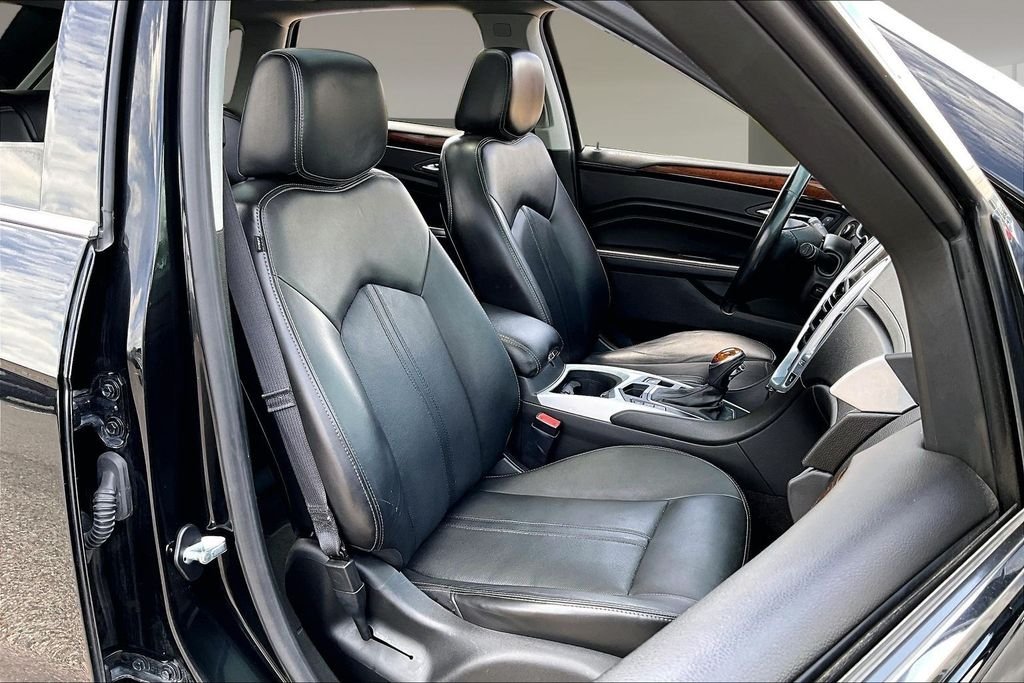 Used 2013 Black Cadillac Performance image 7