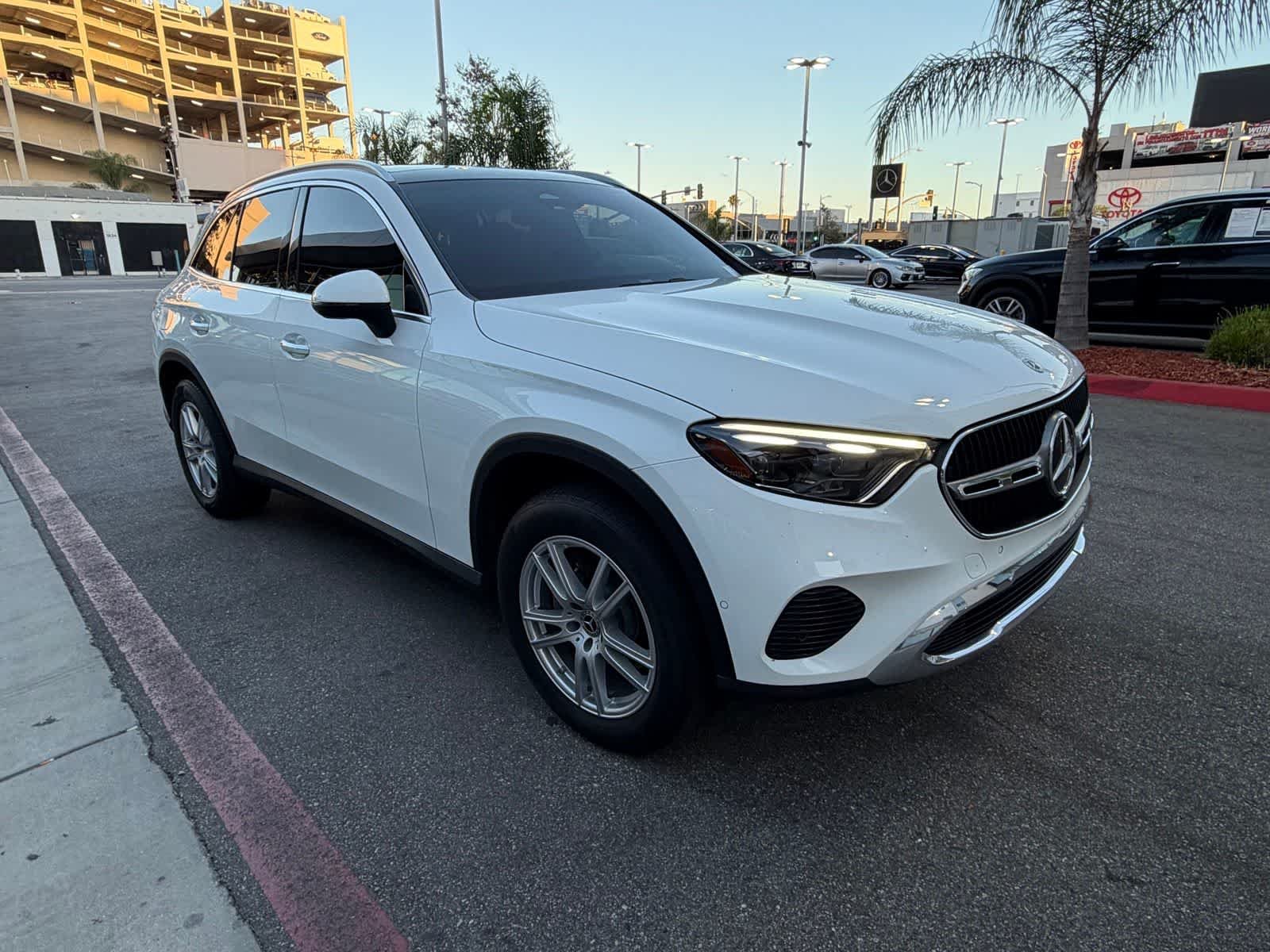 Certified Used 2023 Polar White Mercedes-Benz GLC 300 image 5