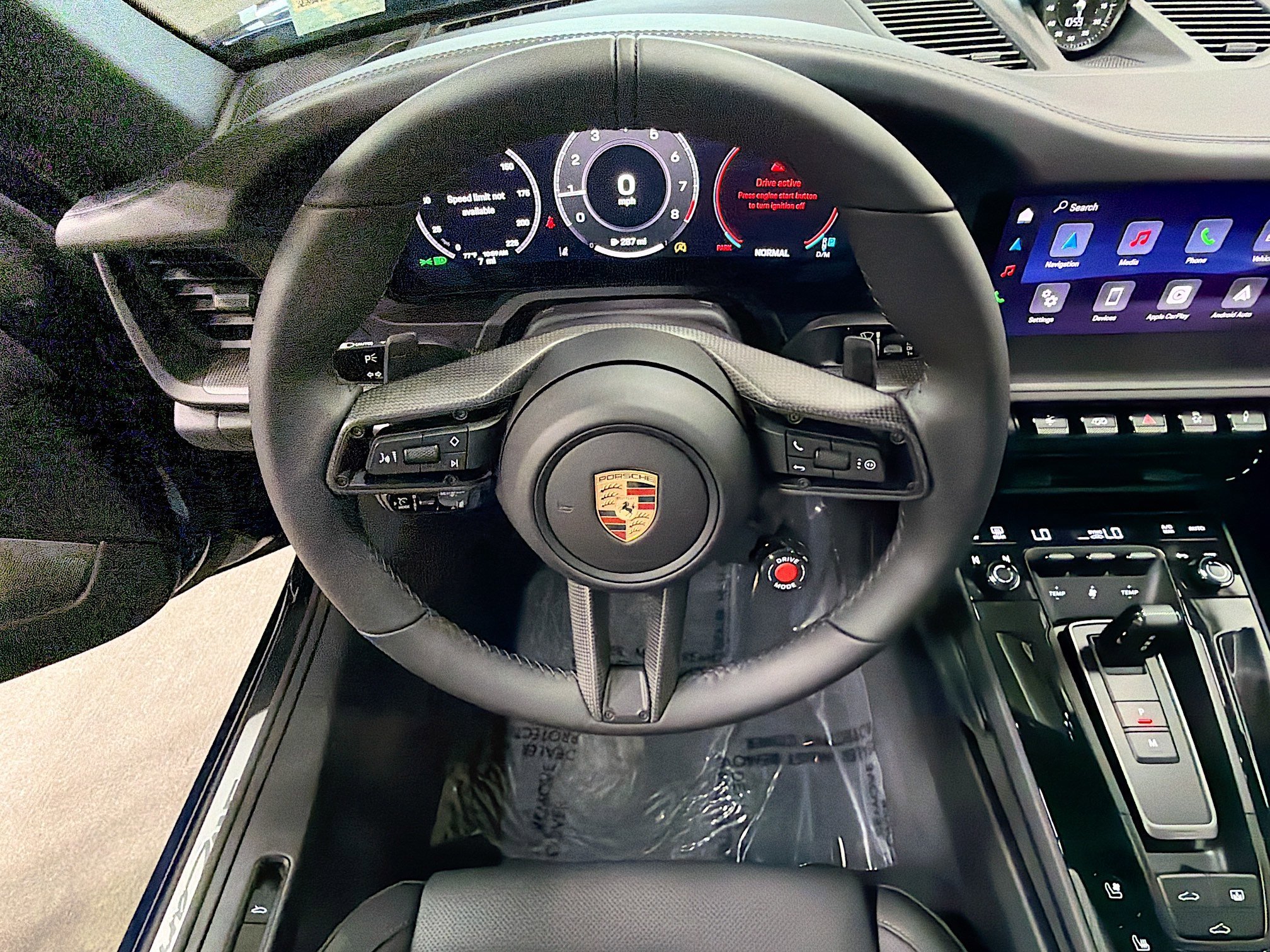 New 2026 Gentian Blue Metallic Porsche Carrera 4S image 35