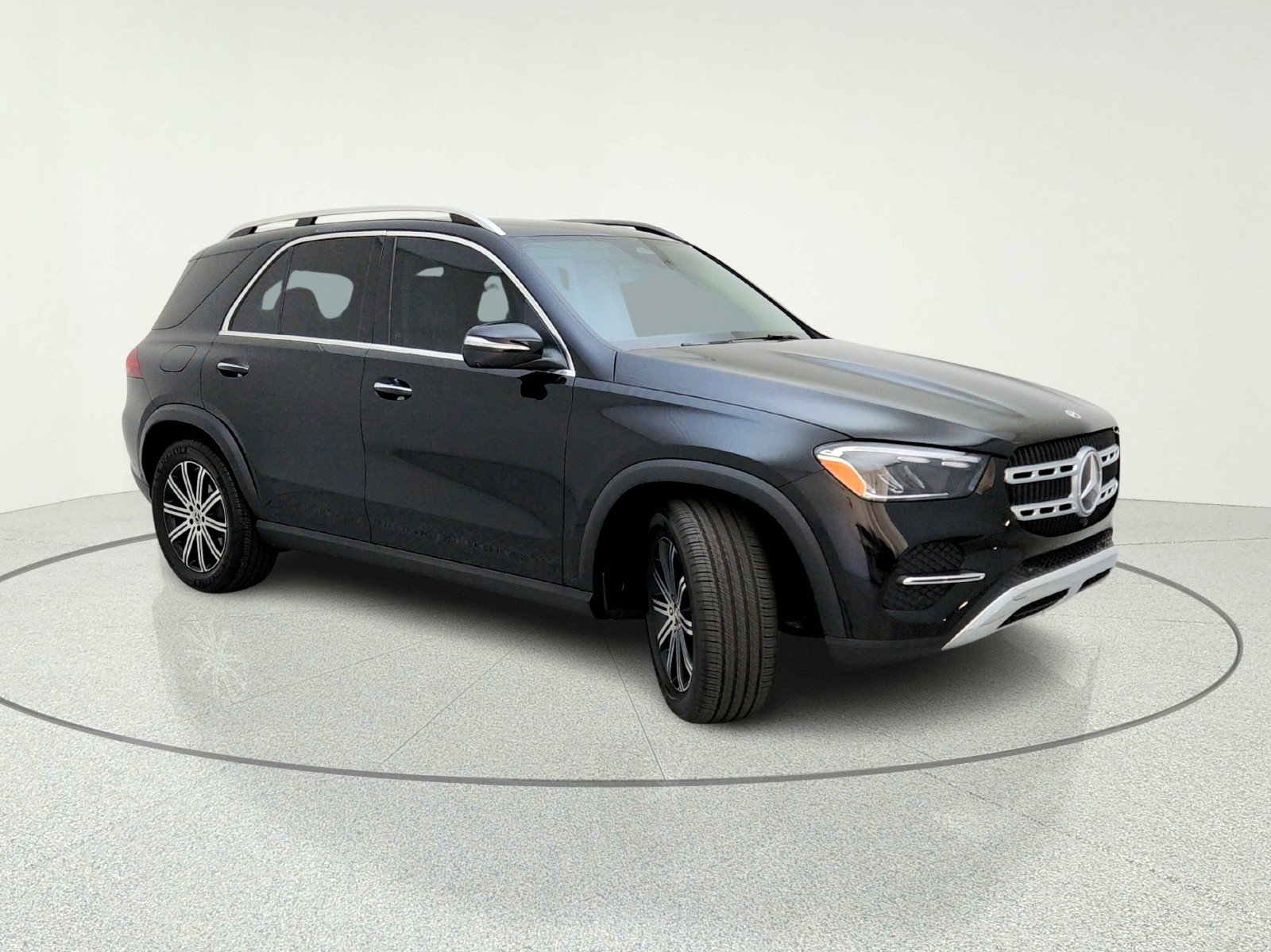 Certified Used 2025 Black Mercedes-Benz GLE 350 image 5