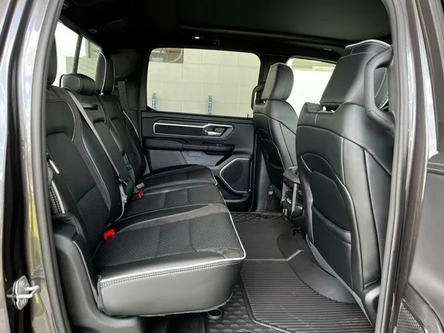 2026 RAM 1500 Laramie - Photo 20