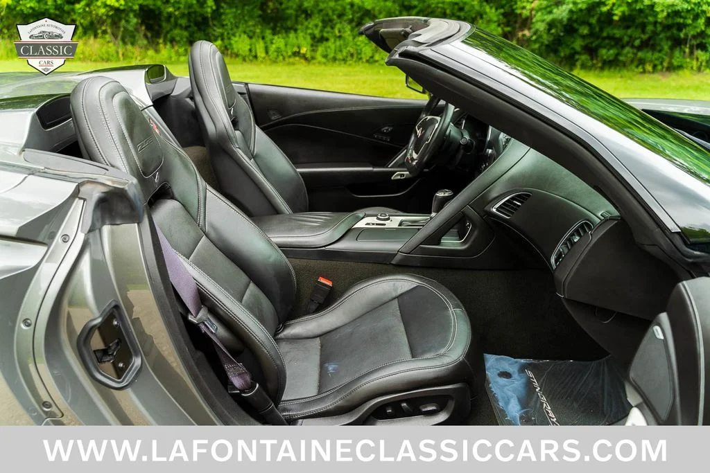 Used 2015 Gray Chevrolet Z06 image 58