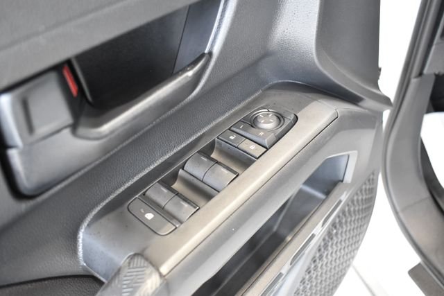 Used 2025 White Toyota SR5 image 15