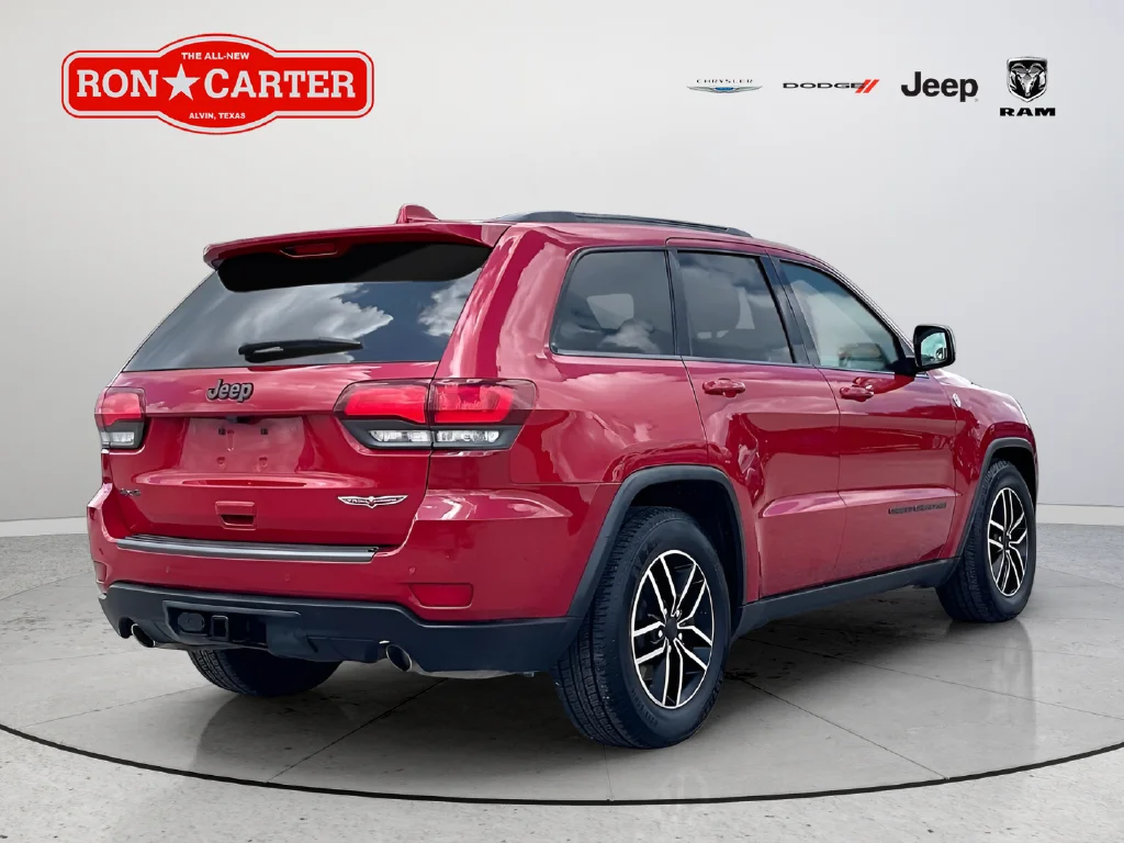 Certified Used 2021 Red Jeep Trailhawk image 6